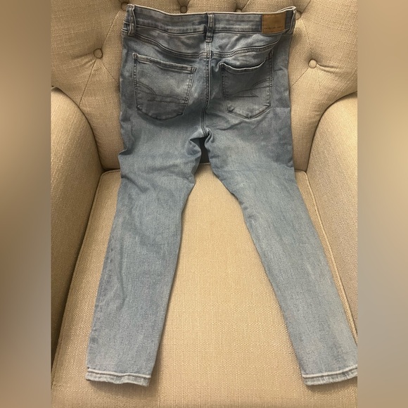 AE Low Rise Jegging Womens Size 10 xshort - Picture 5 of 9